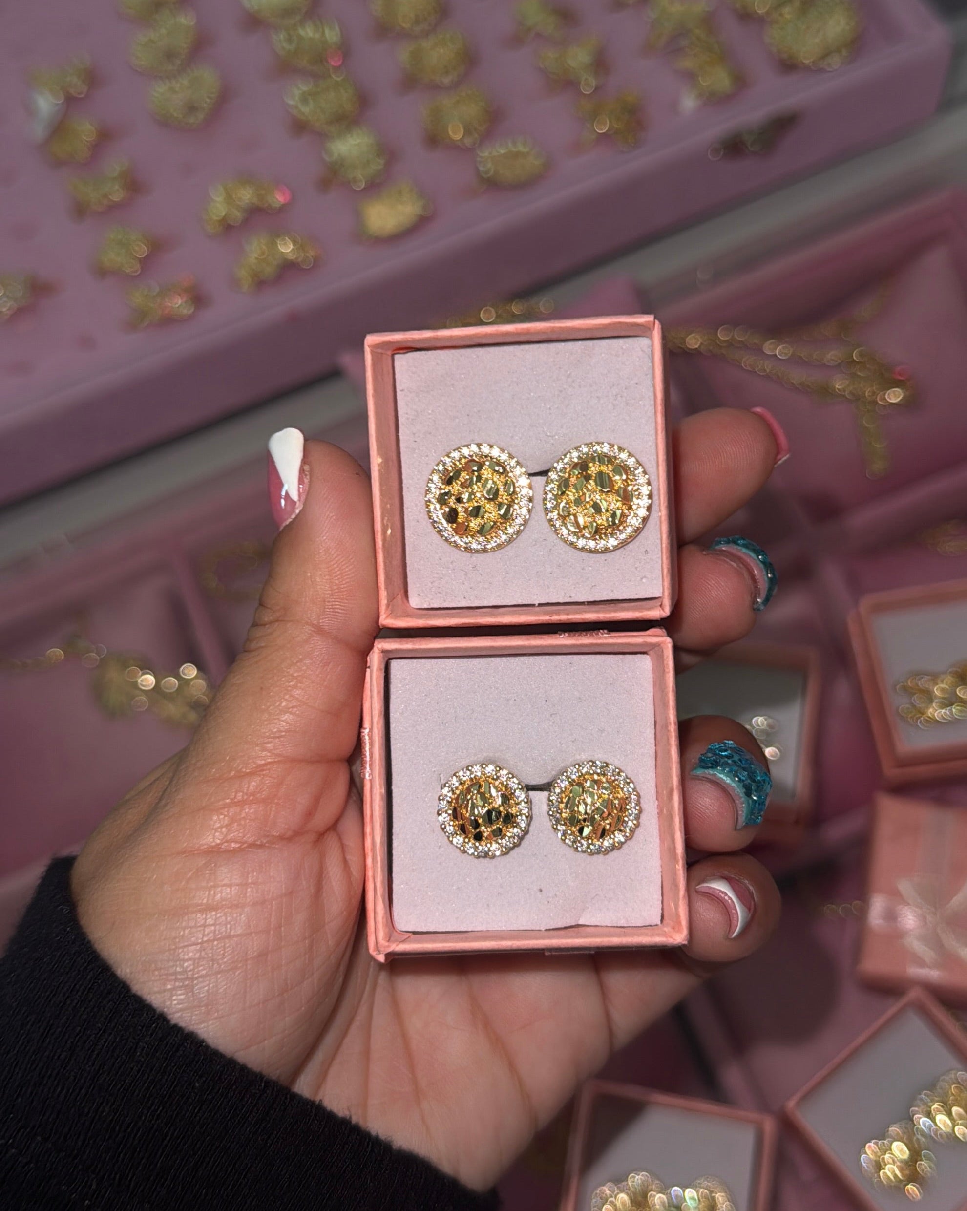 CIRCLE NUGGET EARRINGS