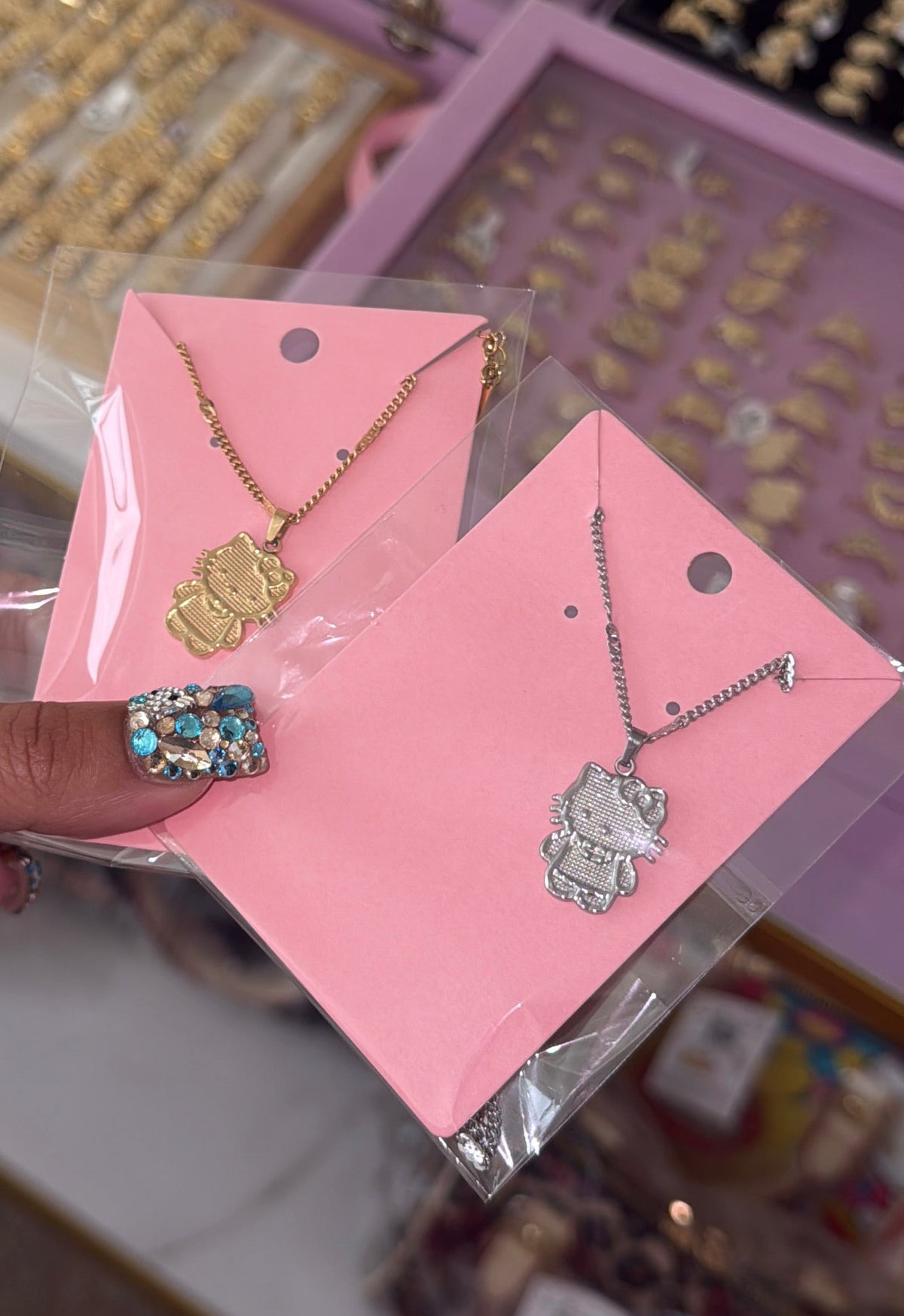 STAINLESS STEEL ICON BODY NECKLACE