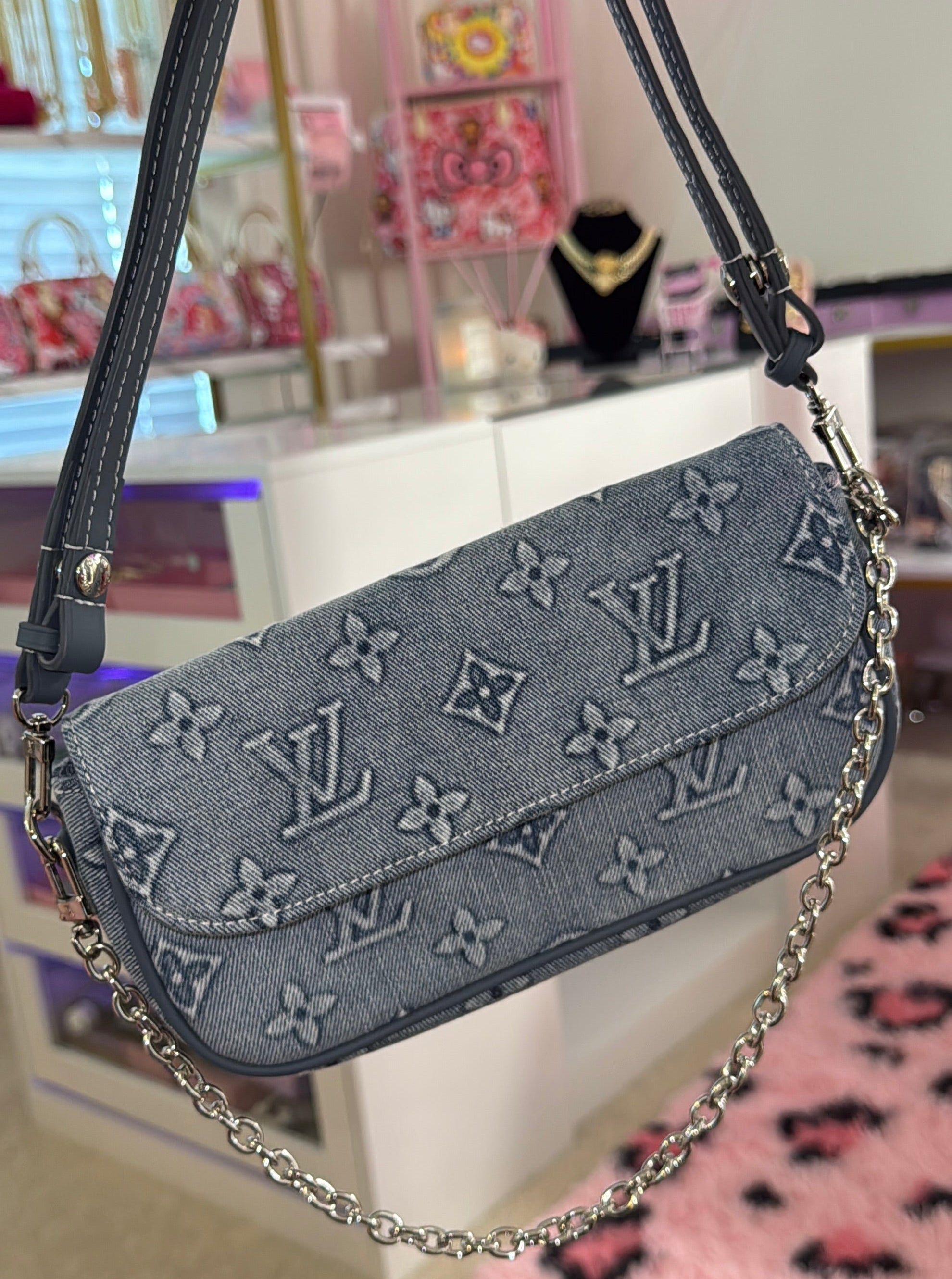 LV DENIM 2