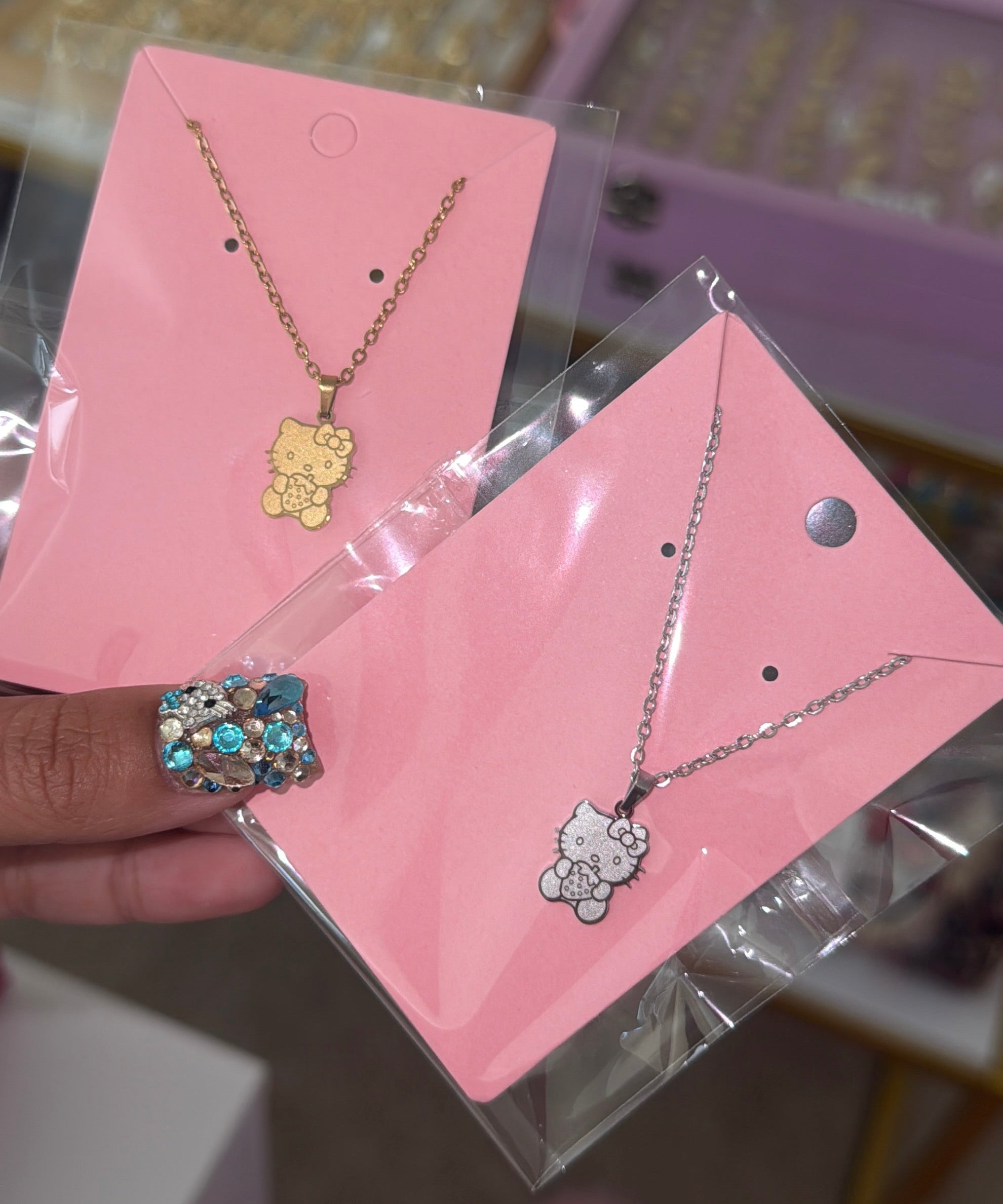 SBERRY HK NECKLACE