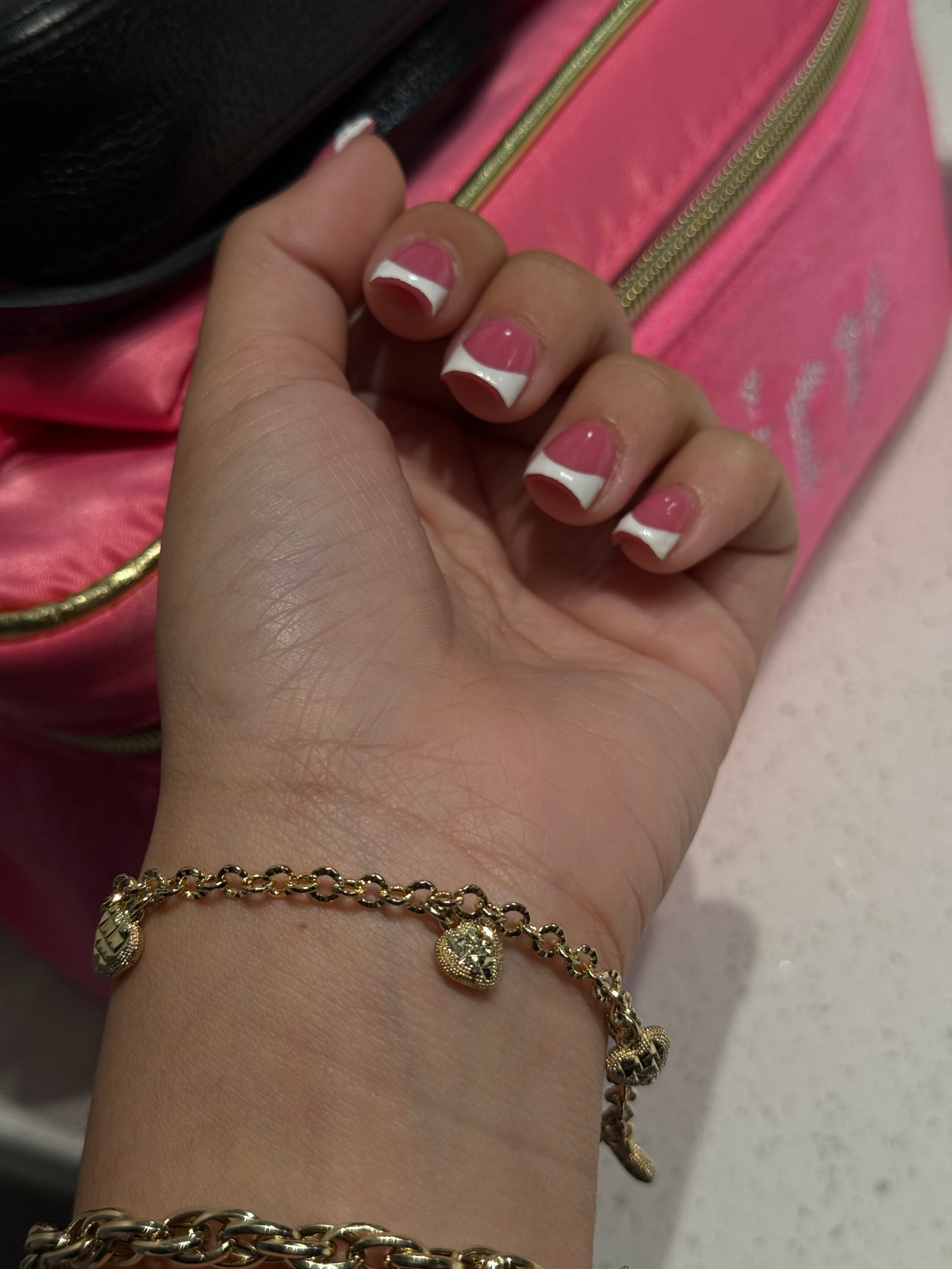 DANGLY HEART BRACELET