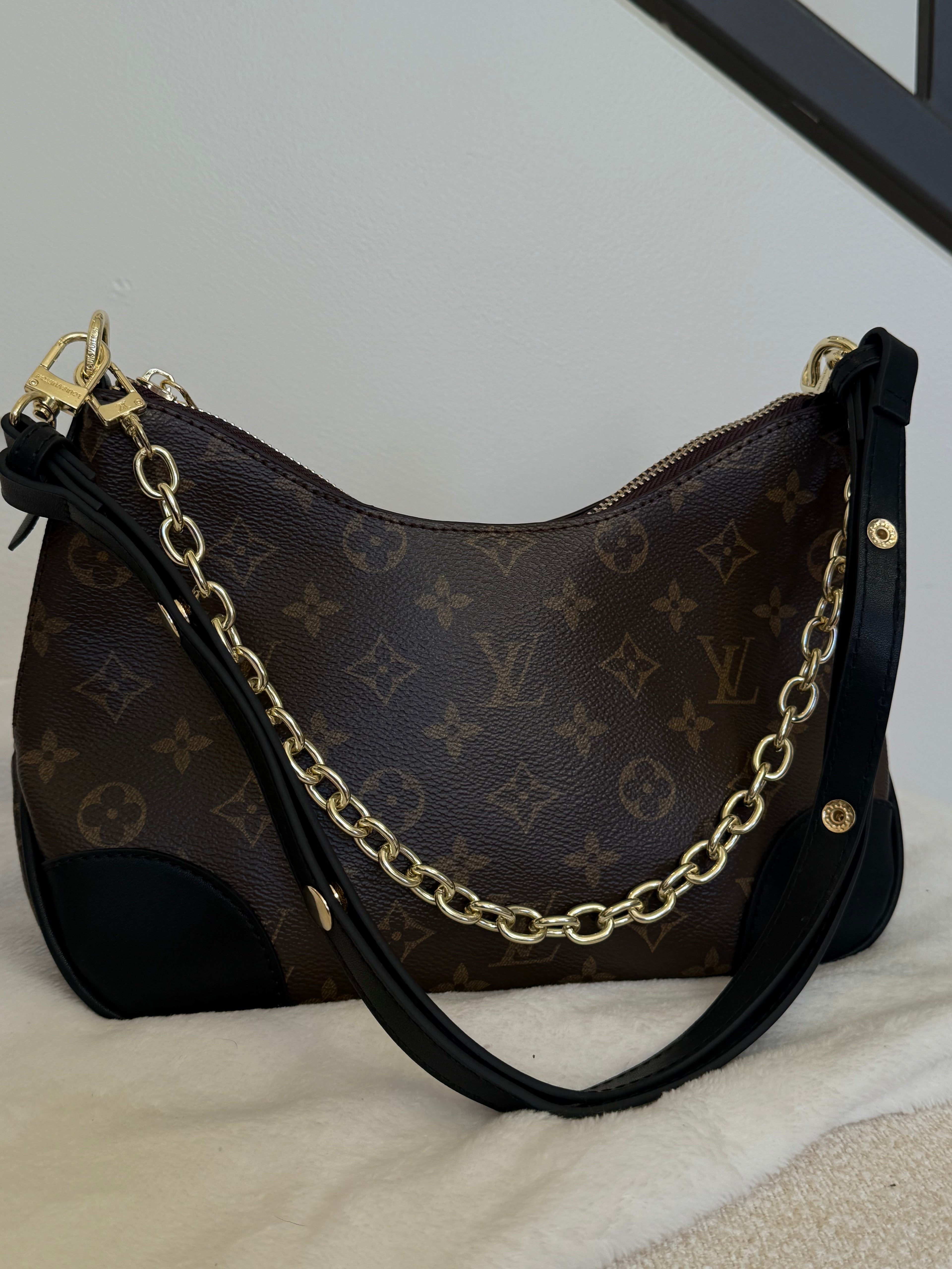 BROWN LV (preorder)