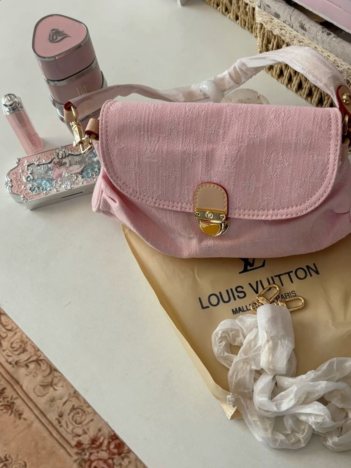 PINK DENIM LV