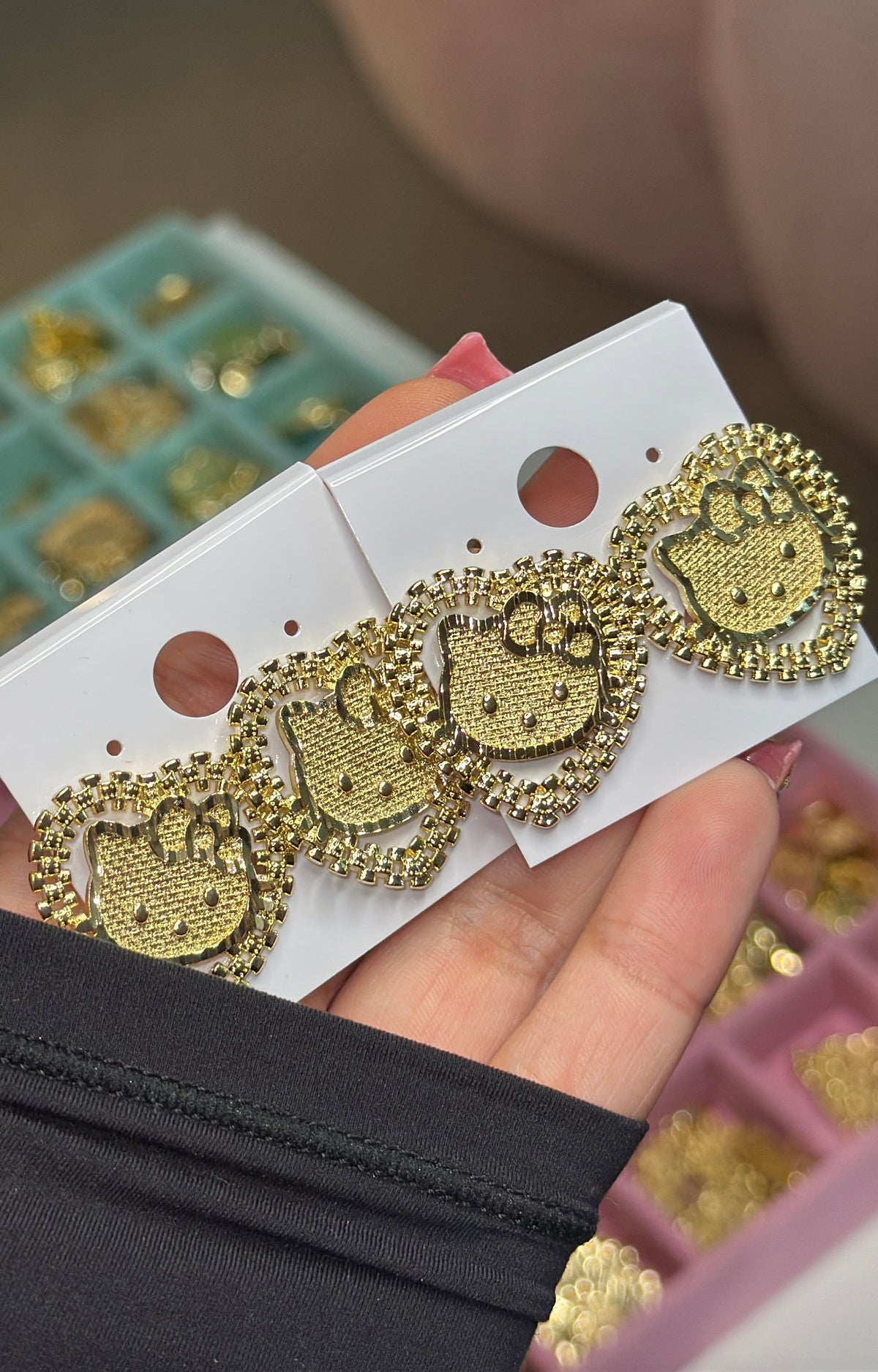 JUMBO ICON EARRINGS