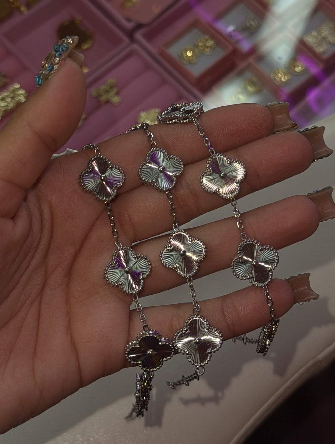 SILVER CLOVER BRACELET