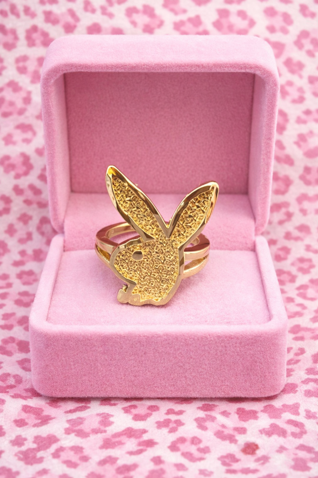 PLAYBOY  RING