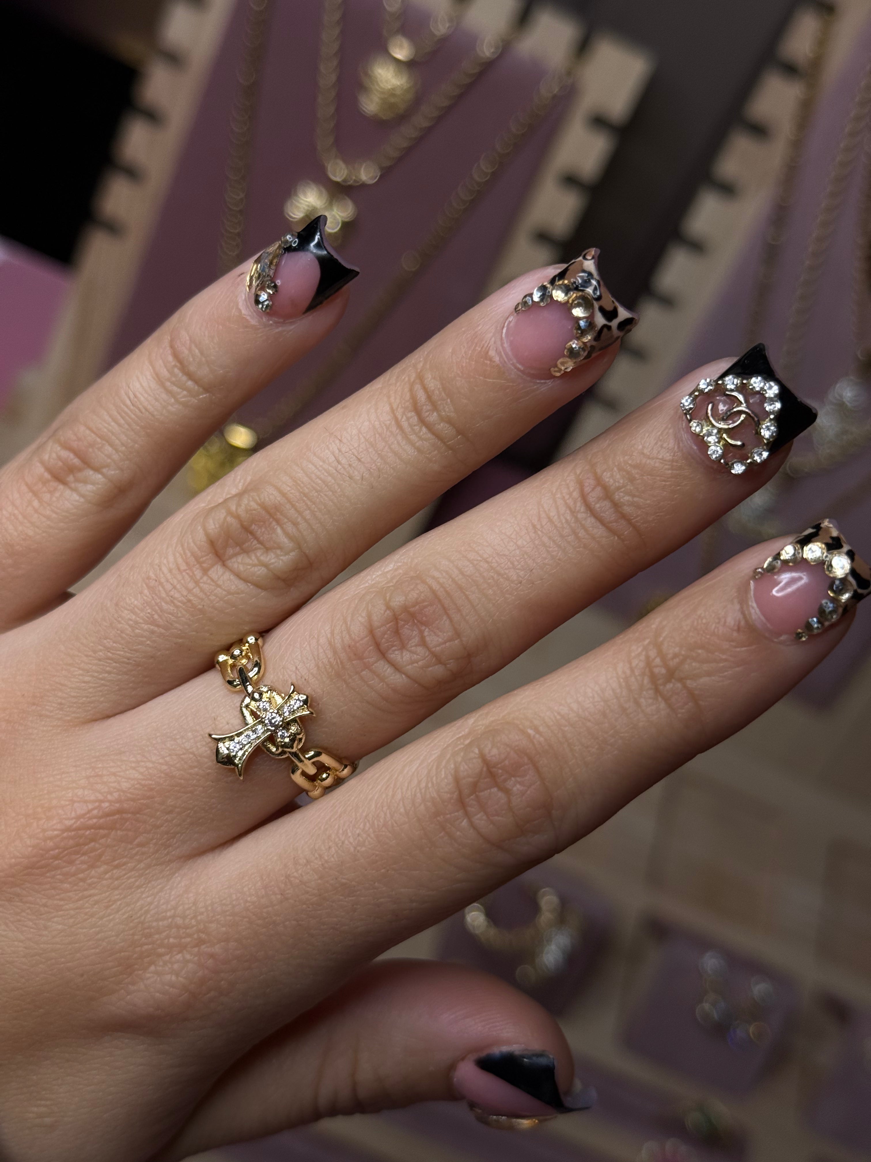 CROSS ADJUSTABLE RING